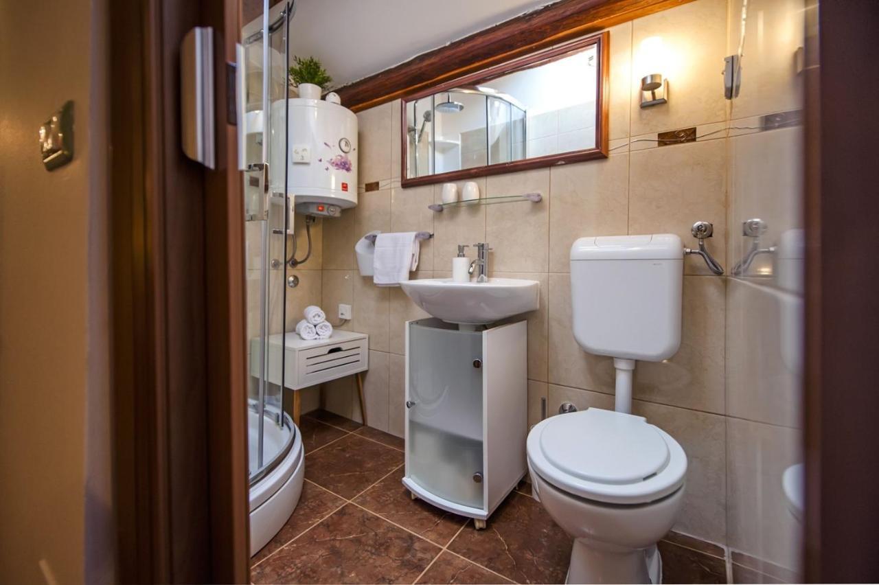 Holiday Apartment Daria 20 Rovinj Eksteriør billede
