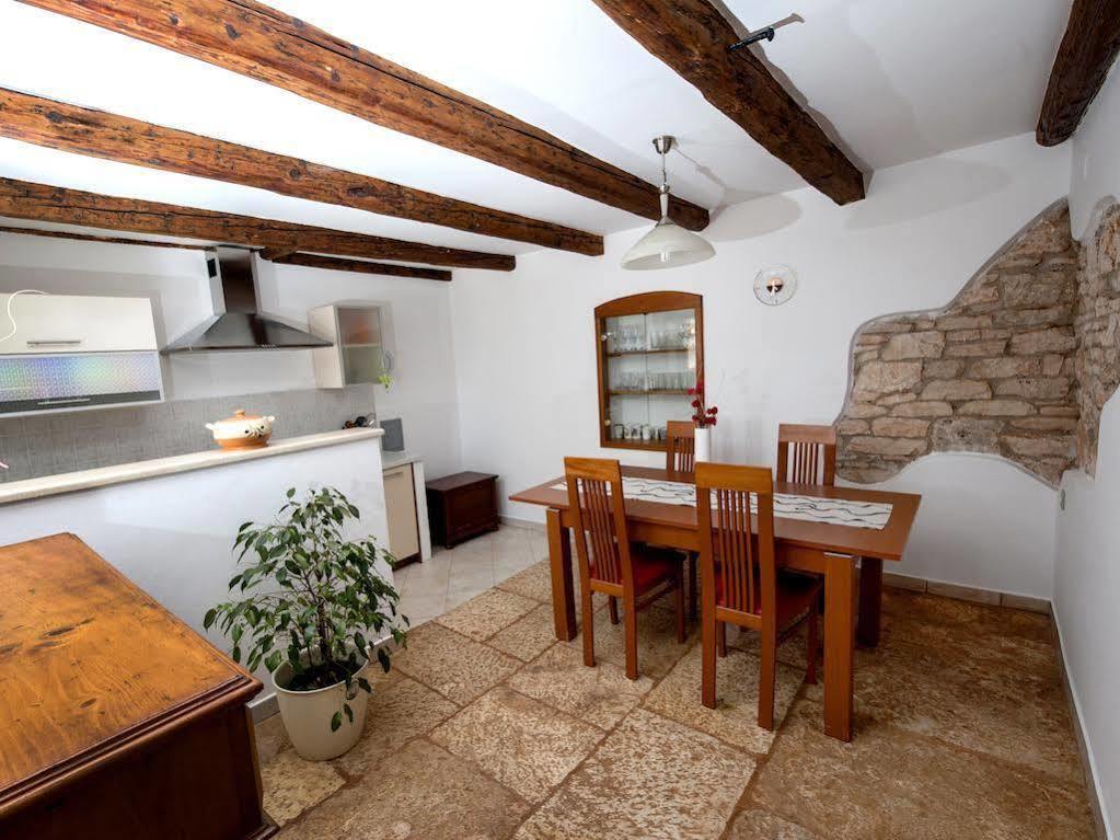 Holiday Apartment Daria 20 Rovinj Eksteriør billede