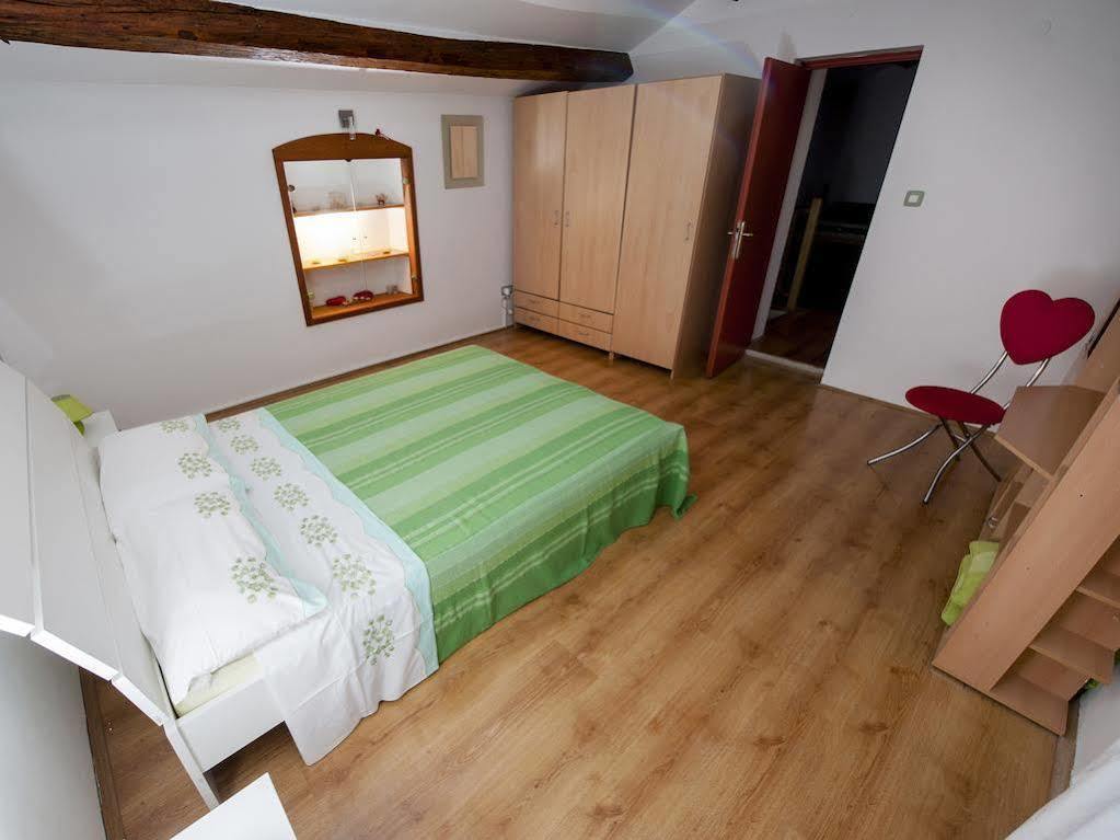 Holiday Apartment Daria 20 Rovinj Eksteriør billede